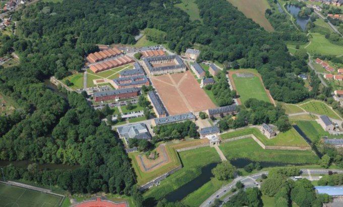 "Au Pied Du Beffroi" - Superbe Emplacement Arras Exterior foto